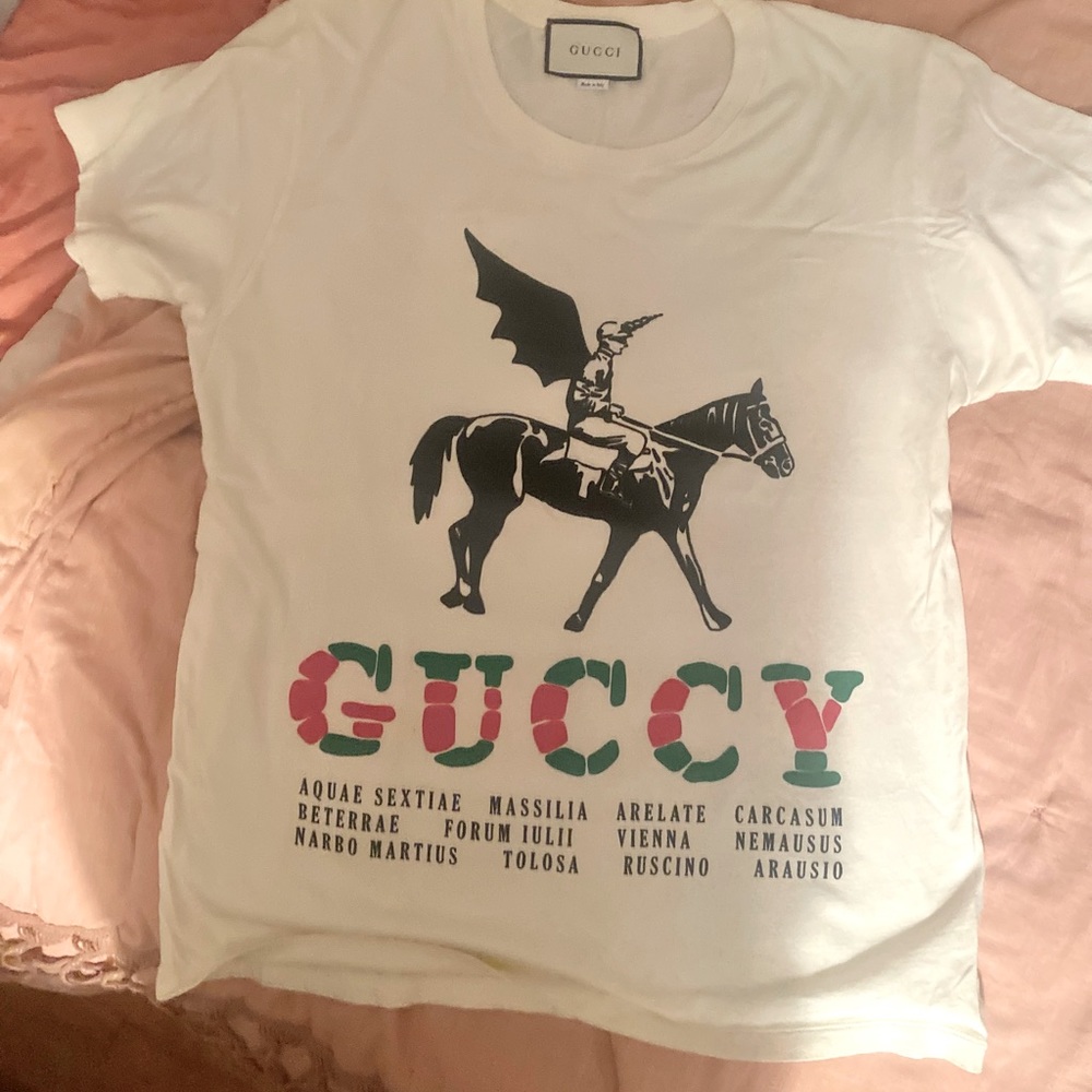 Gucci t shirt